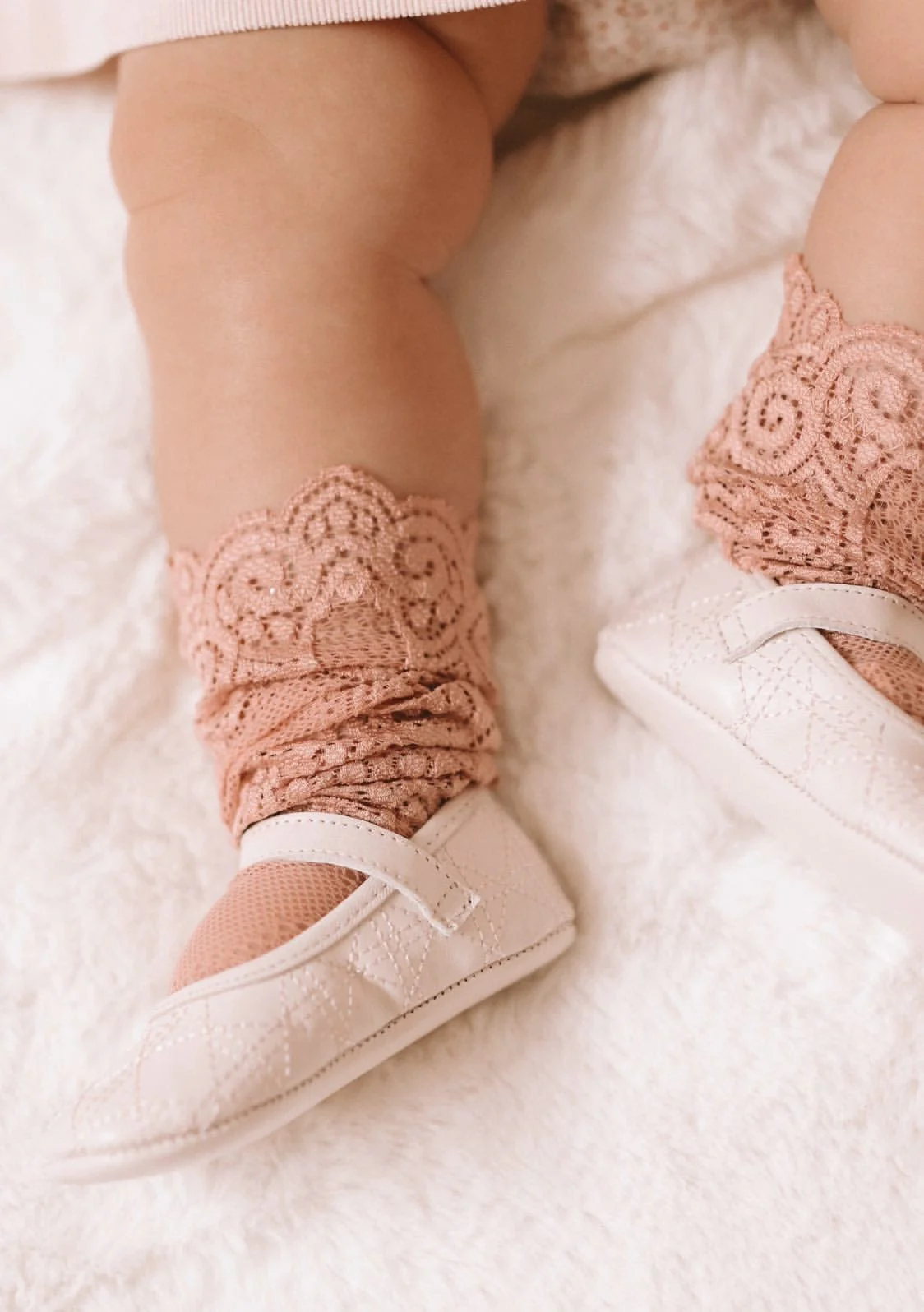 Alice Lace Socks - Image 16