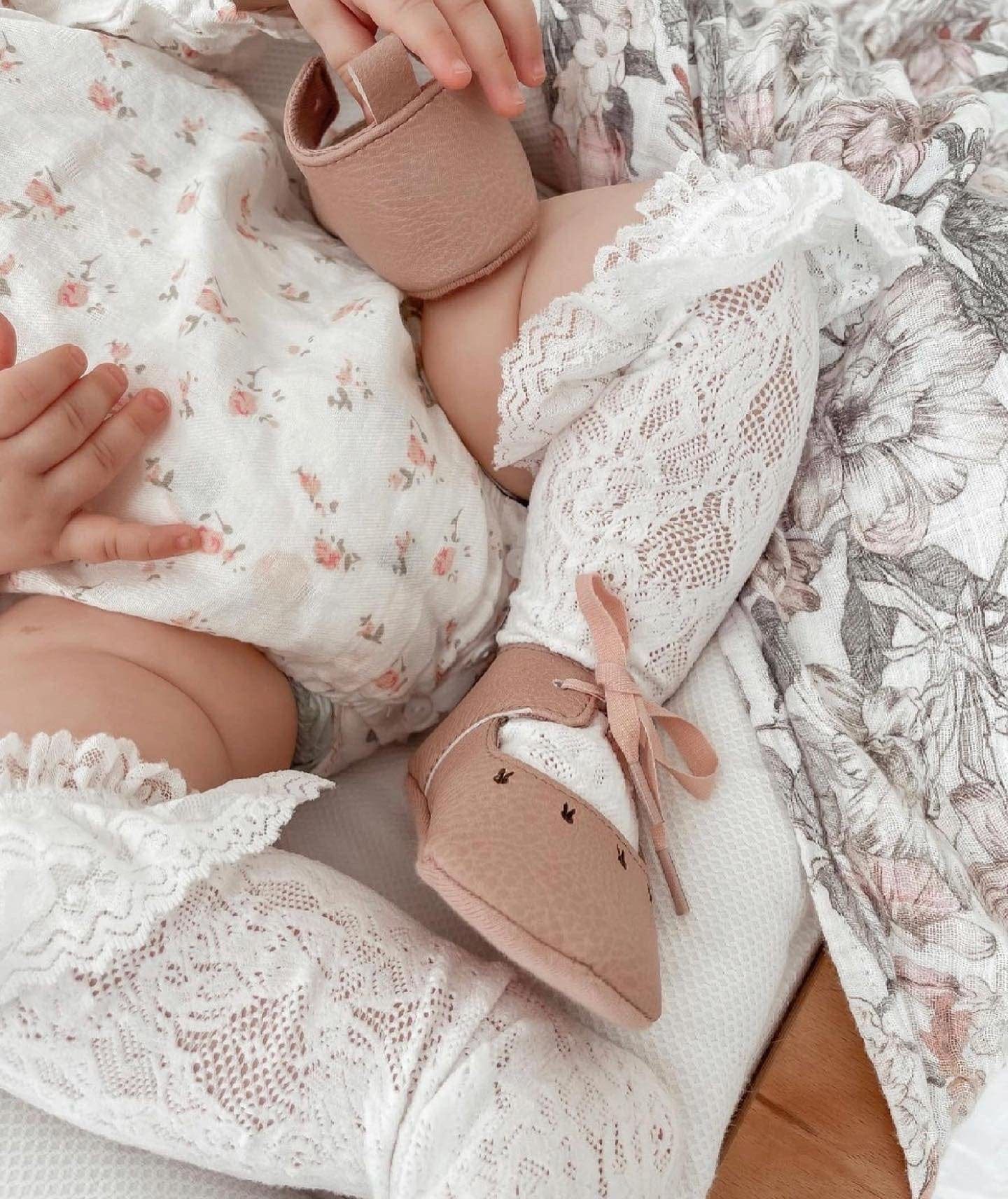 Lola Lace Socks - Image 16