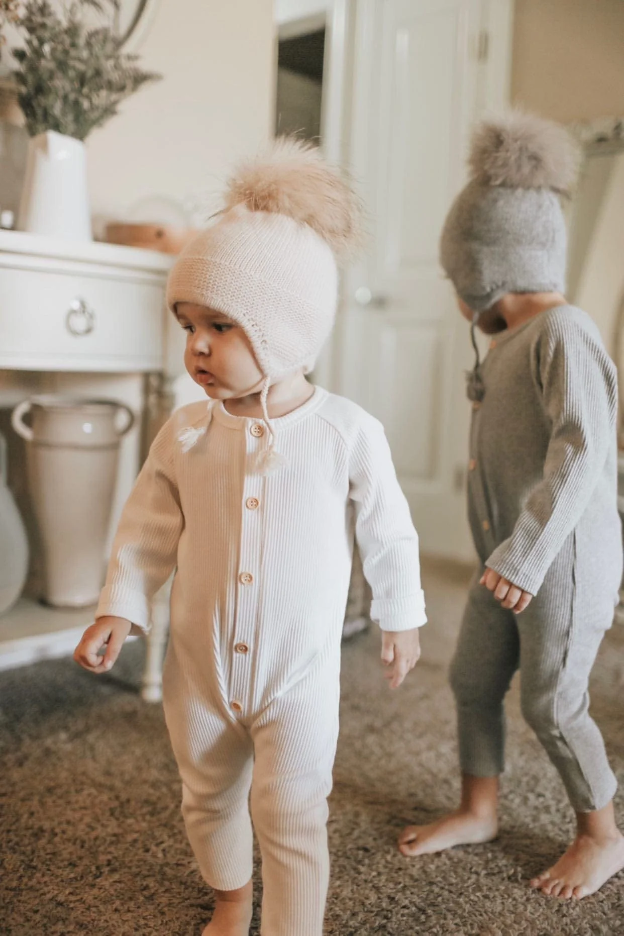 Cashmere Aviator Pom Hat - Image 14